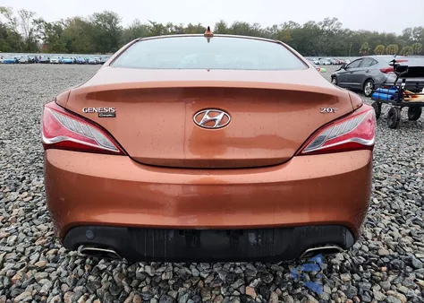 2013 Hyundai Genesis Coupe 2.0T z USA, uszkodzony, nr VIN KMHHT6KD1DU083025